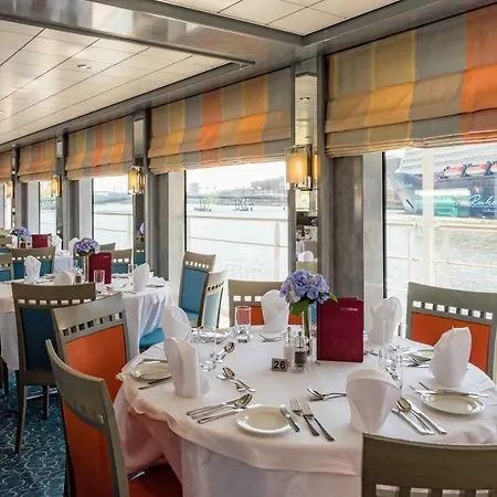 Ms Select Bellejour - Frankfurt 4*